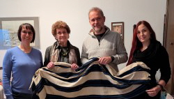 1000041851 (Custom) 1000041851 (Custom)