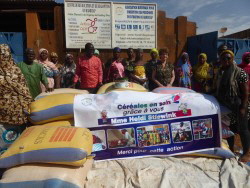 P1090324 (Custom) P1090324 (Custom)