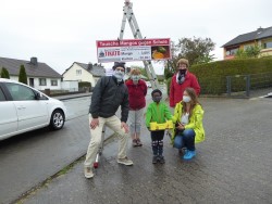 P1060044 (Custom) P1060044 (Custom)