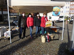 P1060625 (Custom) P1060625 (Custom)