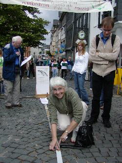 Tikato_Brckenschlag 2007_P1010344Die Kirchengemeinde Klschhausen brachte als einzige ein Geldba